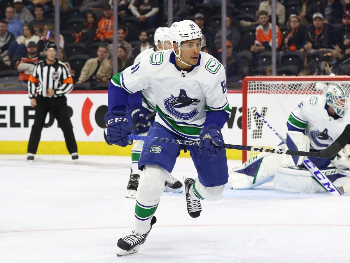 Canucks: Dakota Joshua leaves game with apparent leg injury